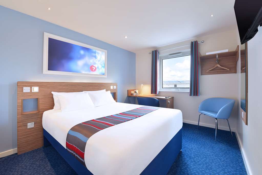Travelodge Ely Kamer foto